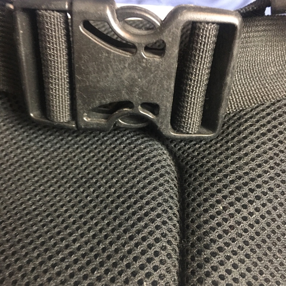 Large Tan Fanny pack pacific crest - Picture 3 of 5